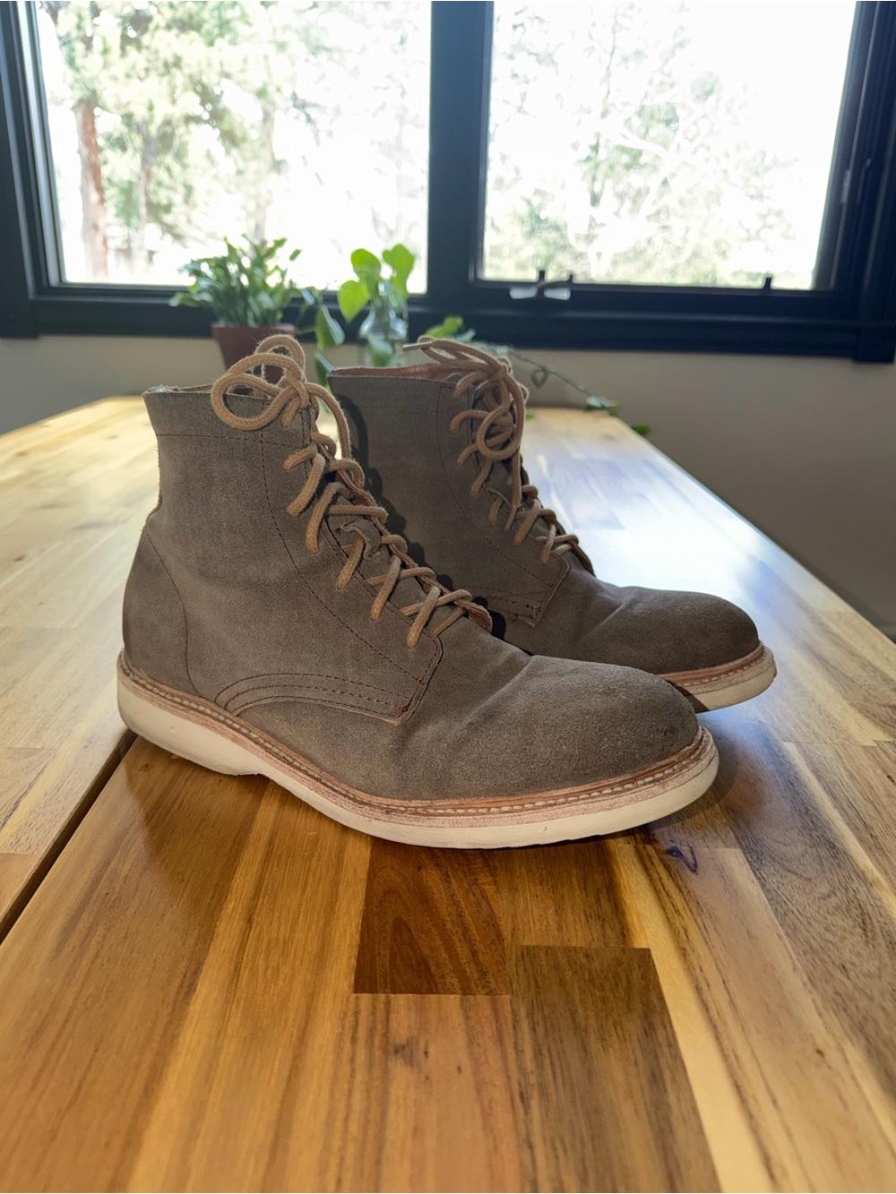 Freebird Wheeler - Men's Suede Lace-Up Boots in Taupe - Picture 3 of 5